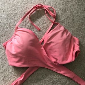 34DD VS SWIM TOP